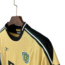 Carregar imagem no visualizador da galeria, Sporting - Camisola retro 03/04