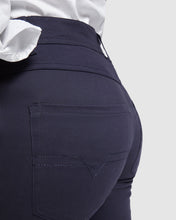 Carregar imagem no visualizador da galeria, 9107 Hilton