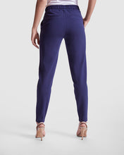 Carregar imagem no visualizador da galeria, 1170 Larisa