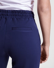 Carregar imagem no visualizador da galeria, 1170 Larisa