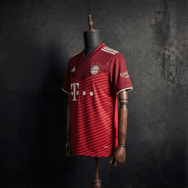 Bayern Munique - Camisola retro 21/22
