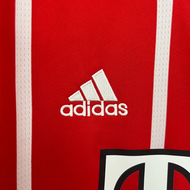 Bayern Munique - Camisola retro 17/18