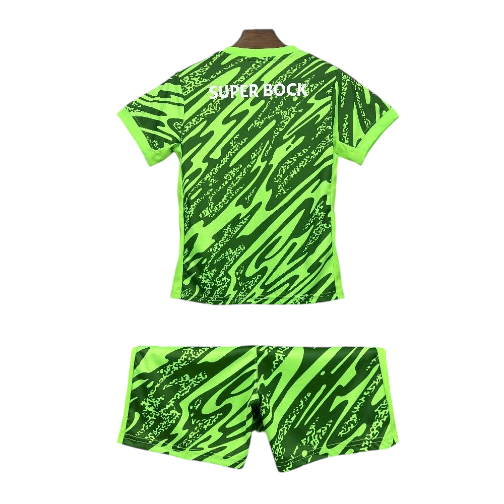 Sporting - Kit criança e adulto guarda-redes verde 25/26 - Caixa e Saco Sporting incluídos