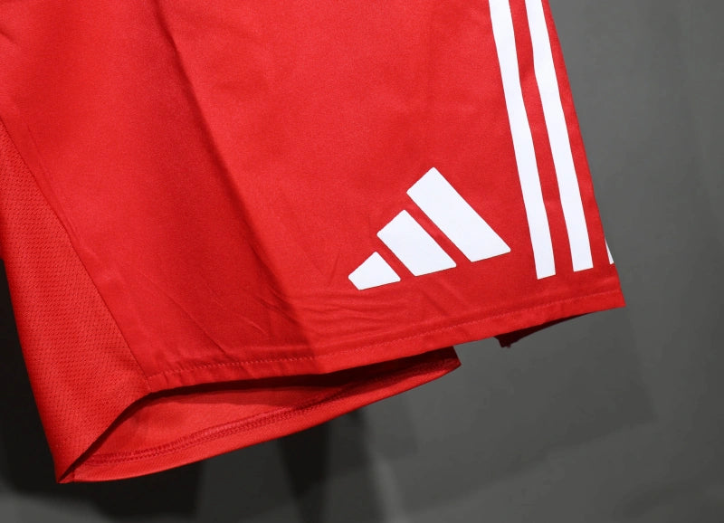 Bayern Munique - Kit Criança e Adulto Versão Jogador 25/26