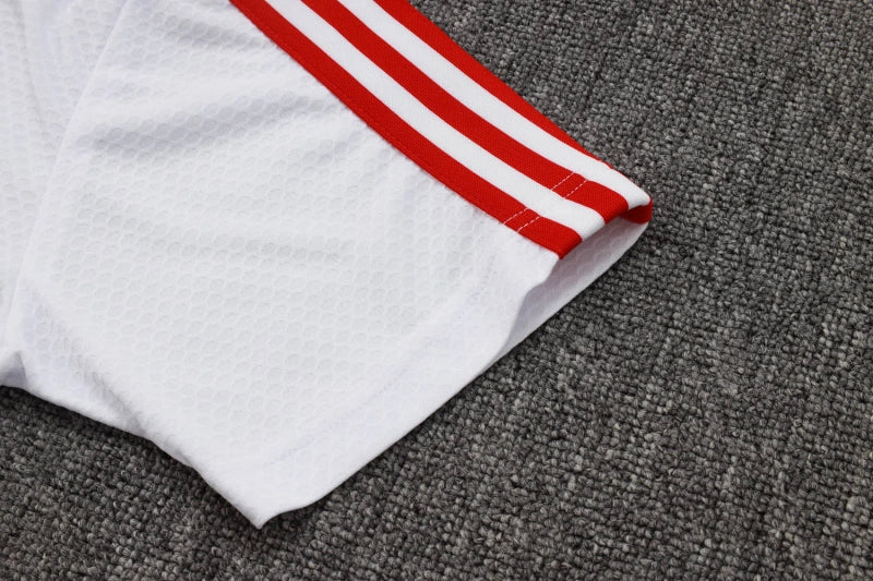 Bayern Munique - Kit Treinador 25/26
