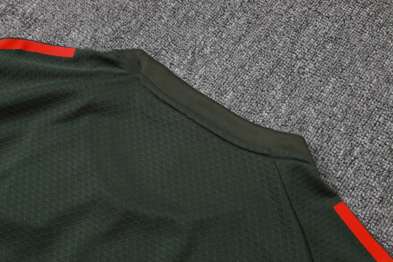 Bayern Munique - Kit Criança e Adulto 25/26