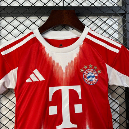 Bayern Munique - Kit Criança e Adulto 25/26