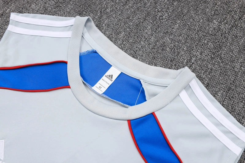 Bayern Munique - Kit Criança e Adulto 25/26