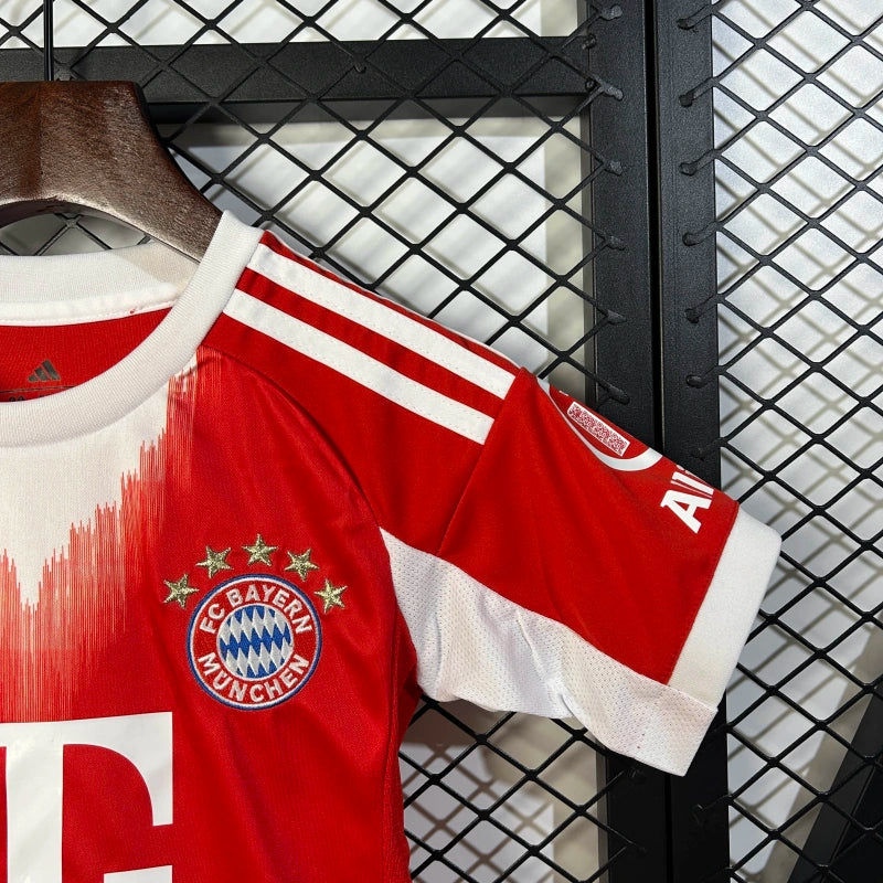 Bayern Munique - Kit Criança e Adulto 25/26