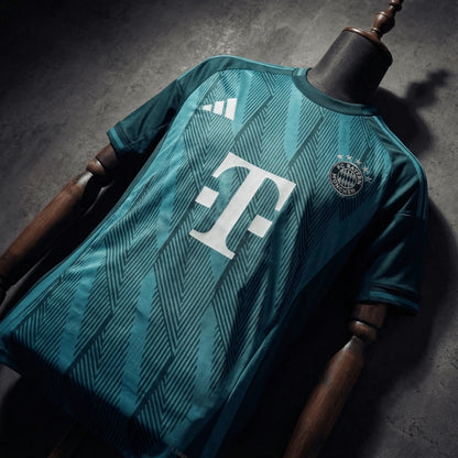 Bayern Munique - Camisola 25/26