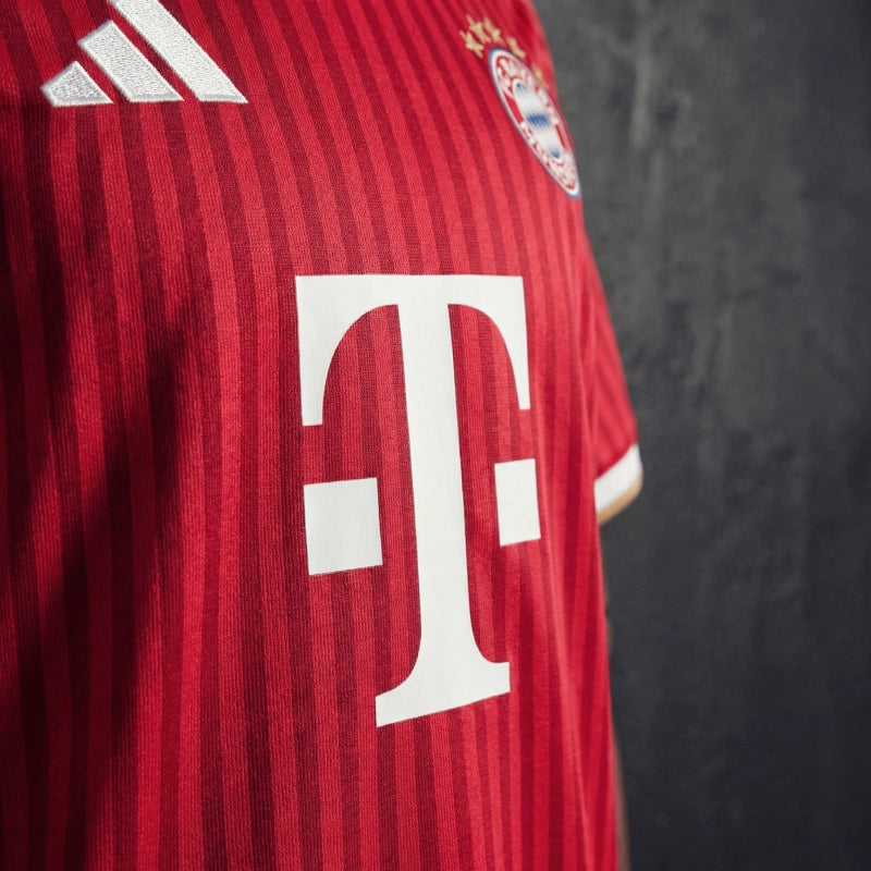 Bayern Munique - Camisola 26/27