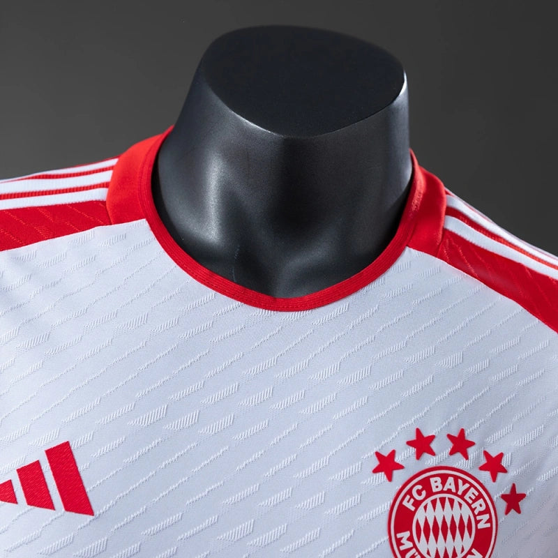 Bayern Munique - Camisola 23/24 - VERSÃO JOGADOR (LER DESCRIÇÃO)