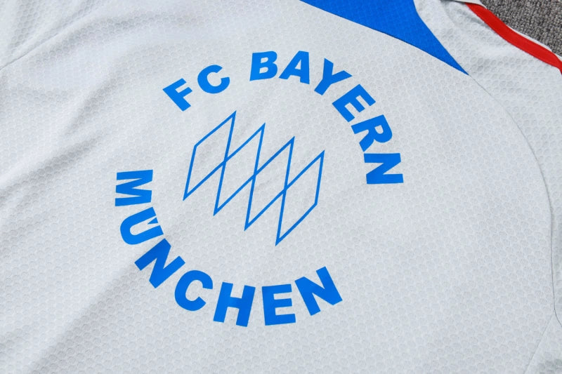 Bayern Munique - Kit Treinador 25/26