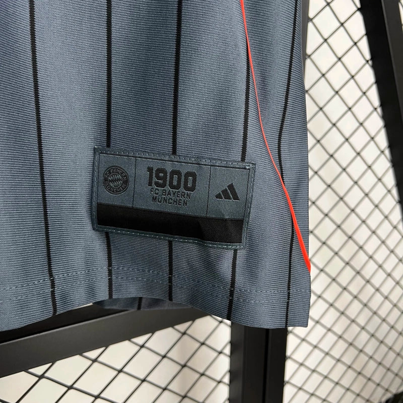 Bayern Munique - Camisola 25/26 - VERSÃO BSB