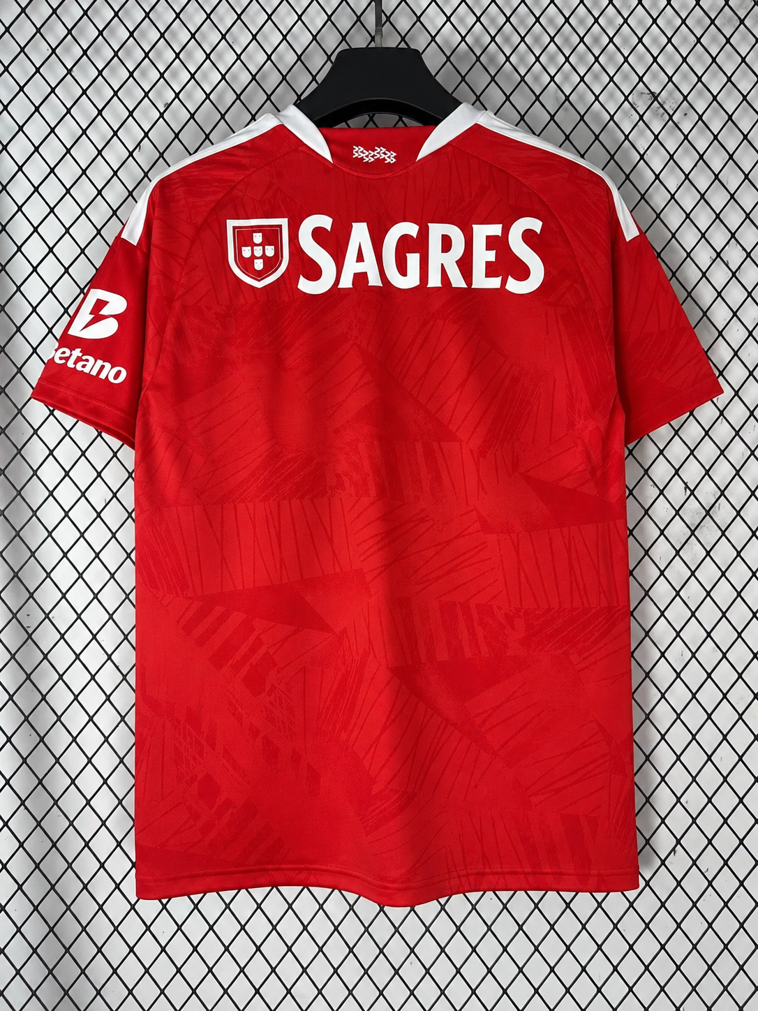 Benfica - Camisola principal - Caixa incluido