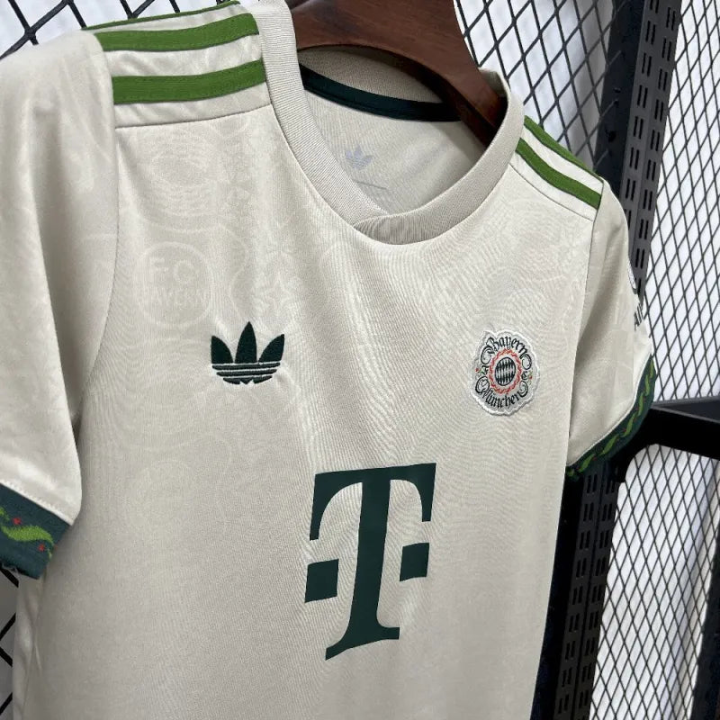 Bayern Munique - Kit Criança e Adulto 25/26