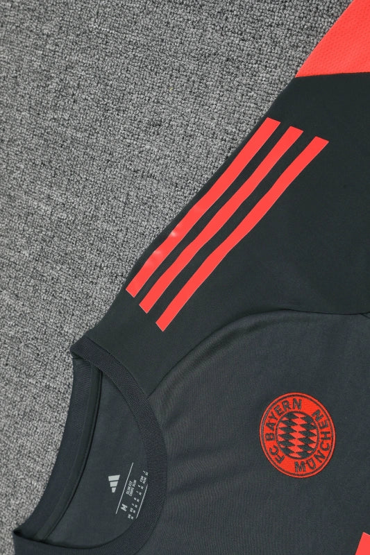 Bayern Munique - Kit Criança e Adulto 25/26