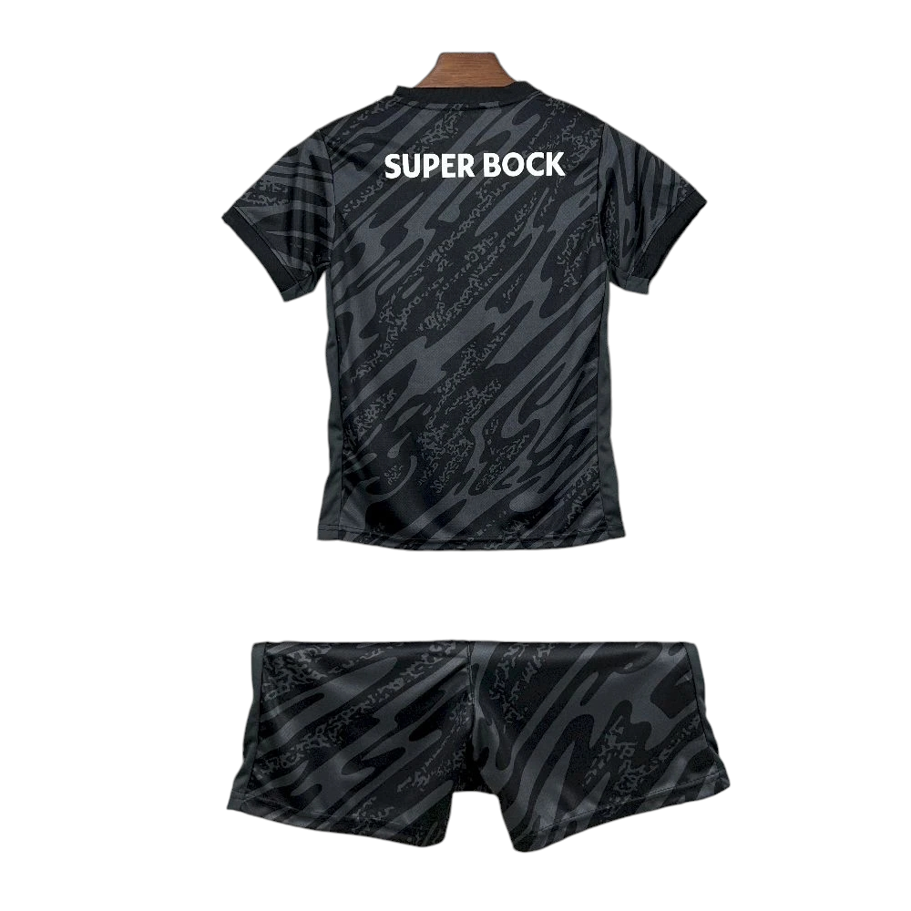 Sporting - Kit criança e adulto guarda-redes preto 25/26 - Caixa e Saco Sporting incluídos