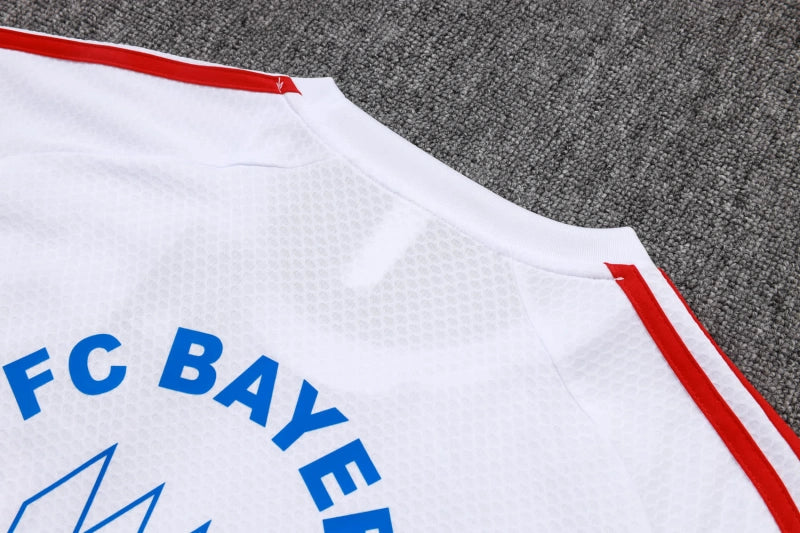 Bayern Munique - Kit Criança e Adulto 25/26