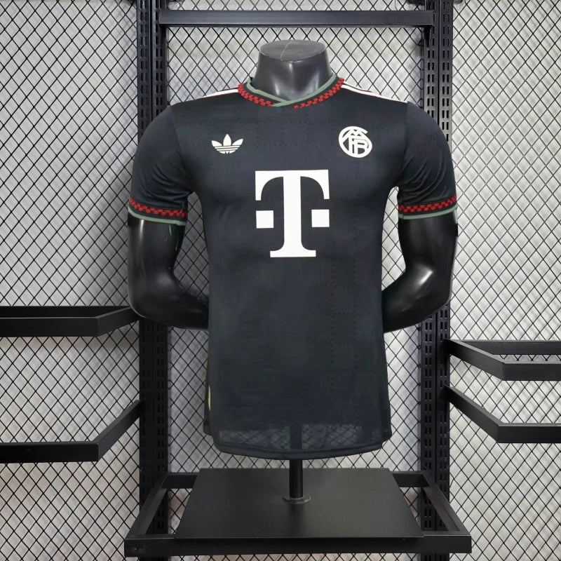 Bayern Munique - Camisola 25/26 - VERSÃO JOGADOR (LER DESCRIÇÃO)