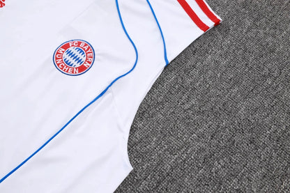 Bayern Munique - Kit Criança e Adulto 25/26
