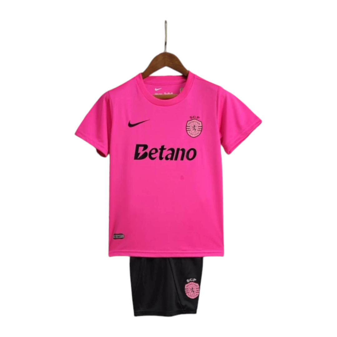 Sporting - Kit criança e adulto pink 24/25 - Caixa e Saco Sporting incluídos
