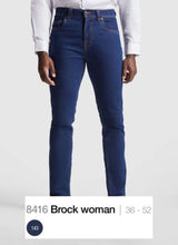 Carregar imagem no visualizador da galeria, 8416 Brock woman
