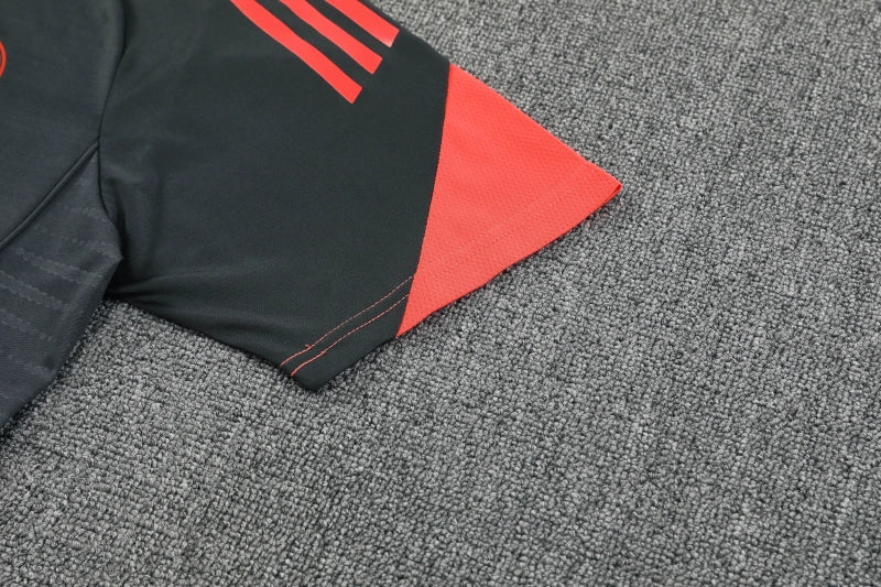 Bayern Munique - Kit Criança e Adulto 25/26