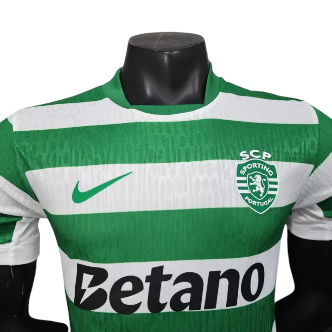 Sporting - Camisola principal 25/26 - VERSÃO JOGADOR (LER DESCRIÇÃO)