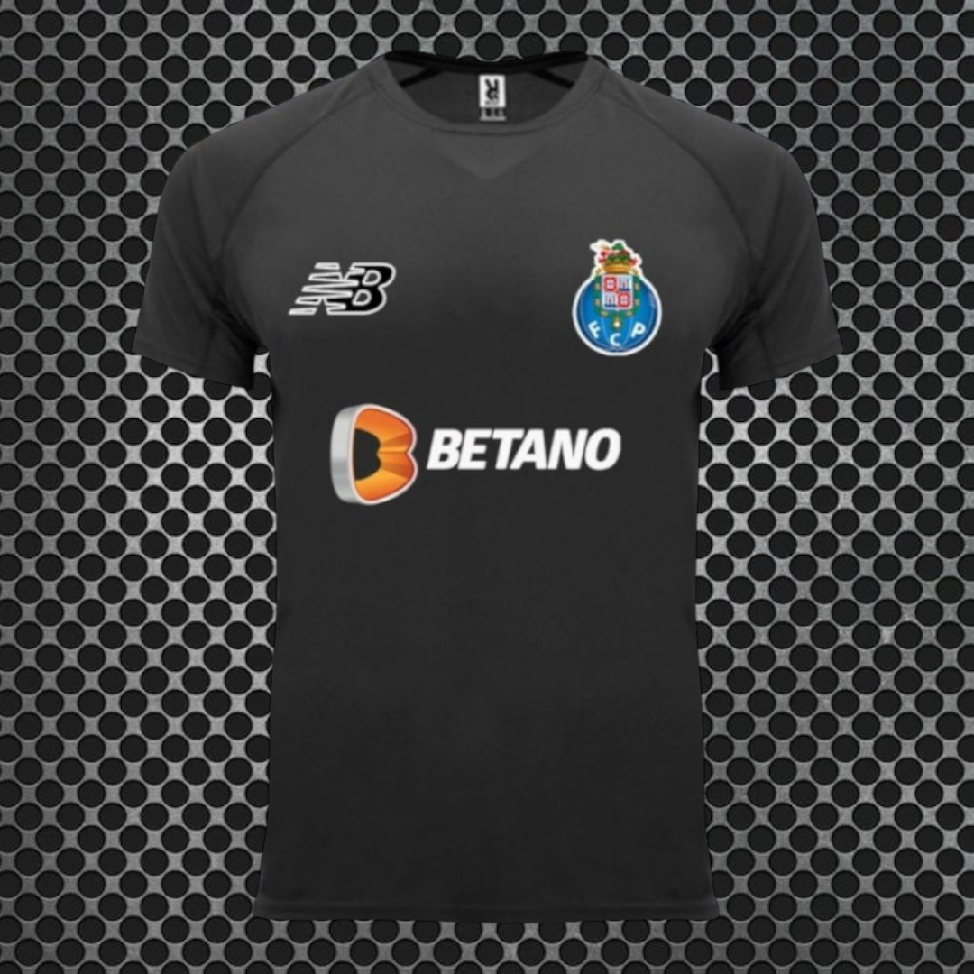 Porto - T-shirt Preta