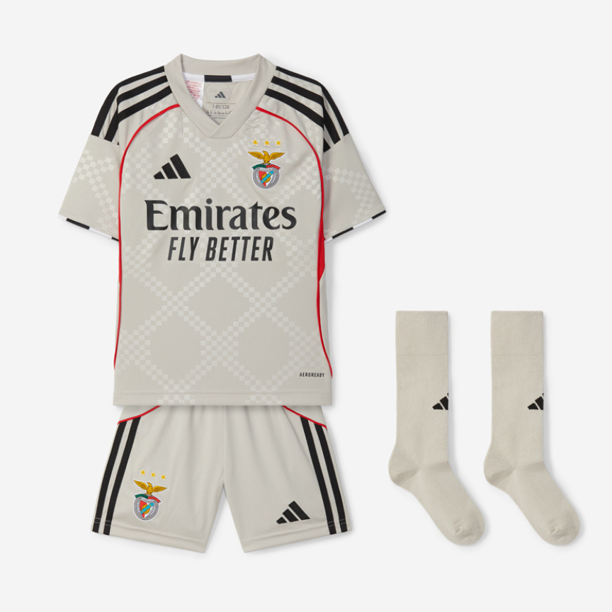Benfica - Kit criança e adulto 25/26 - Caixa Benfica incluído
