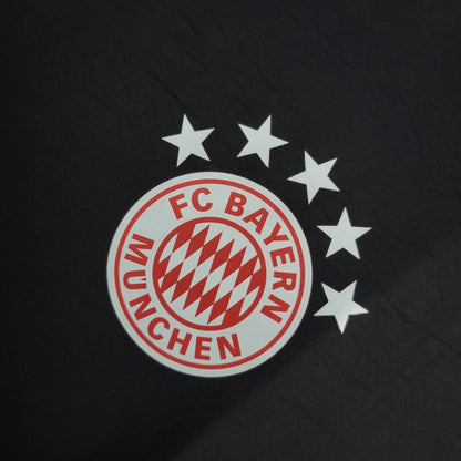 Bayern Munique - Corta vento 25/26