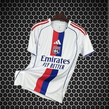 Carregar imagem no visualizador da galeria, Lyon - Camisola 25/26
