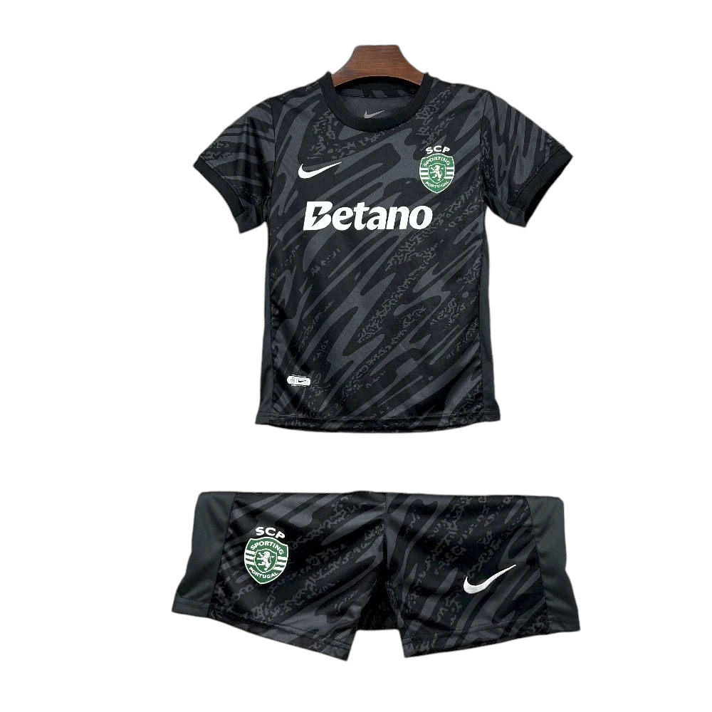 Sporting - Kit criança e adulto guarda-redes preto 25/26 - Caixa e Saco Sporting incluídos