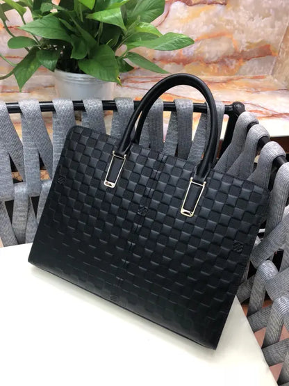 Louis Vuitton - 40*30*6cm