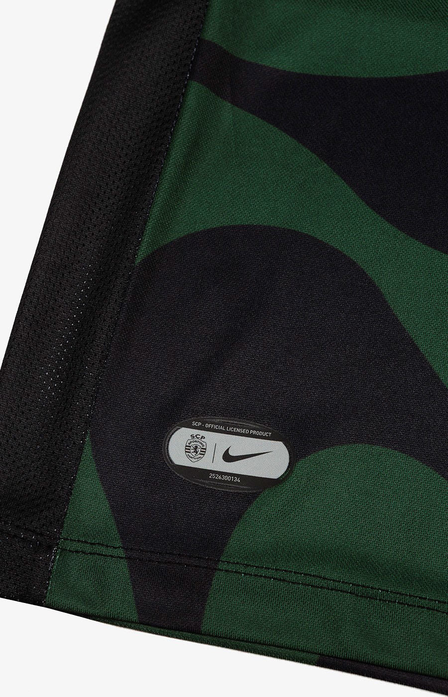 Sporting - Camisola alternativa preta 25/26 - Caixa e Saco Sporting incluídos