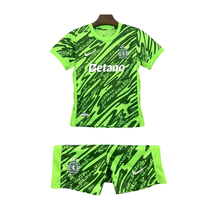 Sporting - Kit criança e adulto guarda-redes verde 25/26 - Caixa e Saco Sporting incluídos