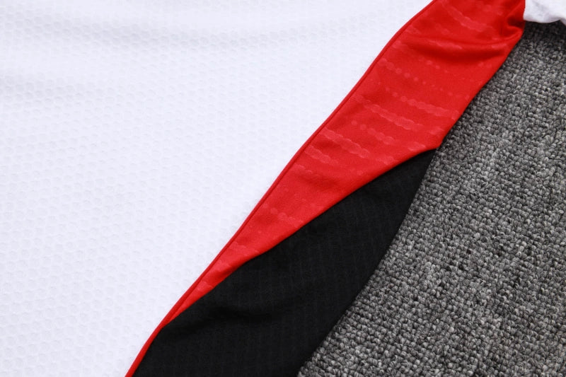 Bayern Munique - Kit Criança e Adulto 25/26