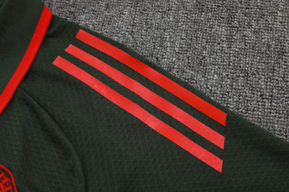 Bayern Munique - Kit Treinador 25/26