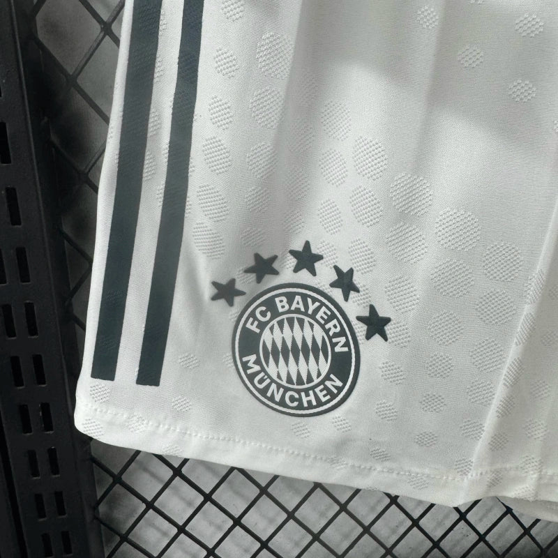 Bayern Munique - Kit Criança e Adulto Versão Jogador 25/26