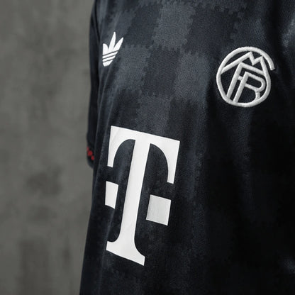 Bayern Munique - Kit Criança e Adulto 25/26