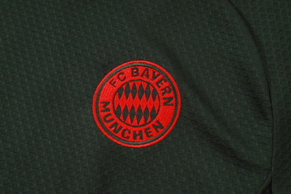 Bayern Munique - Kit Criança e Adulto 25/26