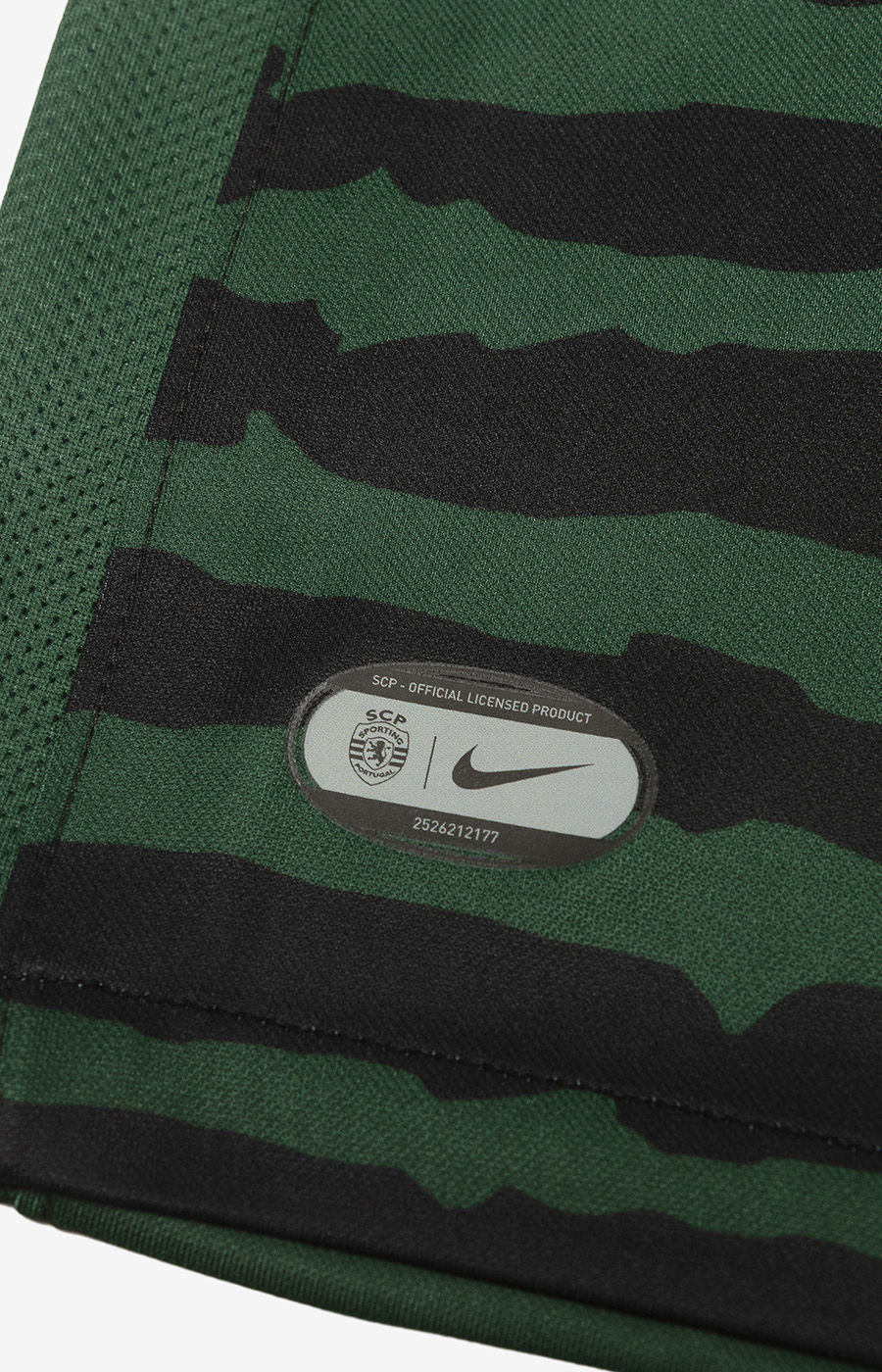 Sporting - Camisola christmas 25/26 - Caixa e Saco Sporting incluídos