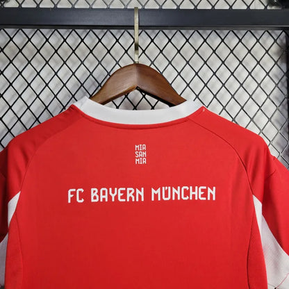 Camisola Feminina Bayern Munique 25/26