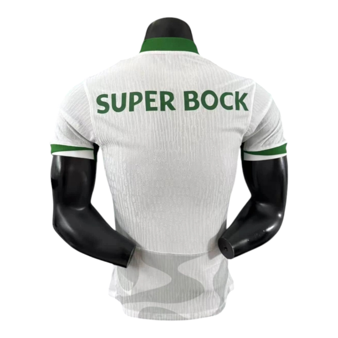 Sporting - Camisola alternativa branca 25/26 - VERSÃO JOGADOR (LER DESCRIÇÃO)