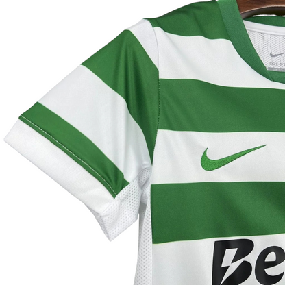 Sporting - Kit criança e adulto principal 25/26 - Caixa e Saco Sporting incluídos