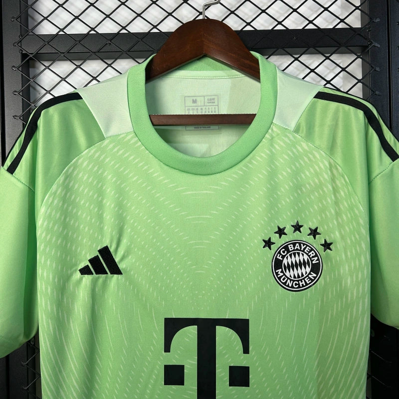 Bayern Munique - Camisola 25/26