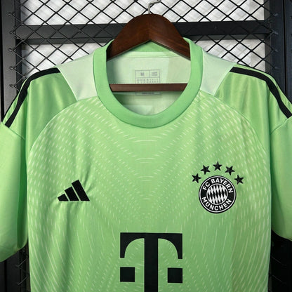 Bayern Munique - Camisola 25/26