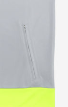 Carregar imagem no visualizador da galeria, Sporting - Casaco treino player 25/26
