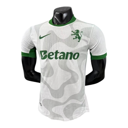 Sporting - Camisola alternativa branca 25/26 - VERSÃO JOGADOR (LER DESCRIÇÃO)